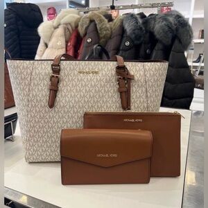 Michael Kors Charlotte Large Saffiano Leather 3-in-1 Tote Bag NWT